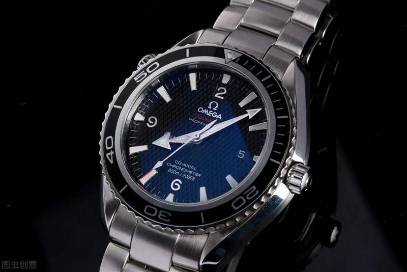 歐米茄的海馬300腕表在什么水平？為什么適合新手選擇-復(fù)刻表