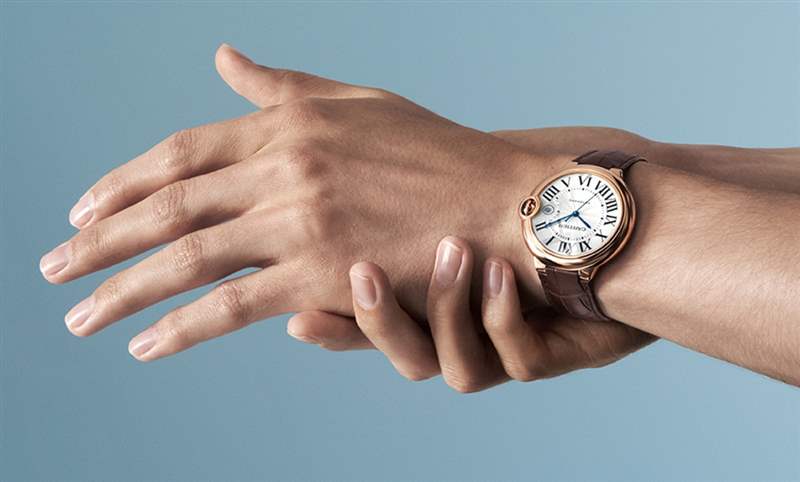 解密Ballon Bleu de Cartier!年資才十余年,憑什么成為令人向往的經典表款?-復刻表
