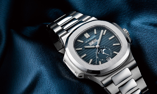 必買經(jīng)典30款- 百達翡麗Nautilus 5726/1A-014-復(fù)刻表