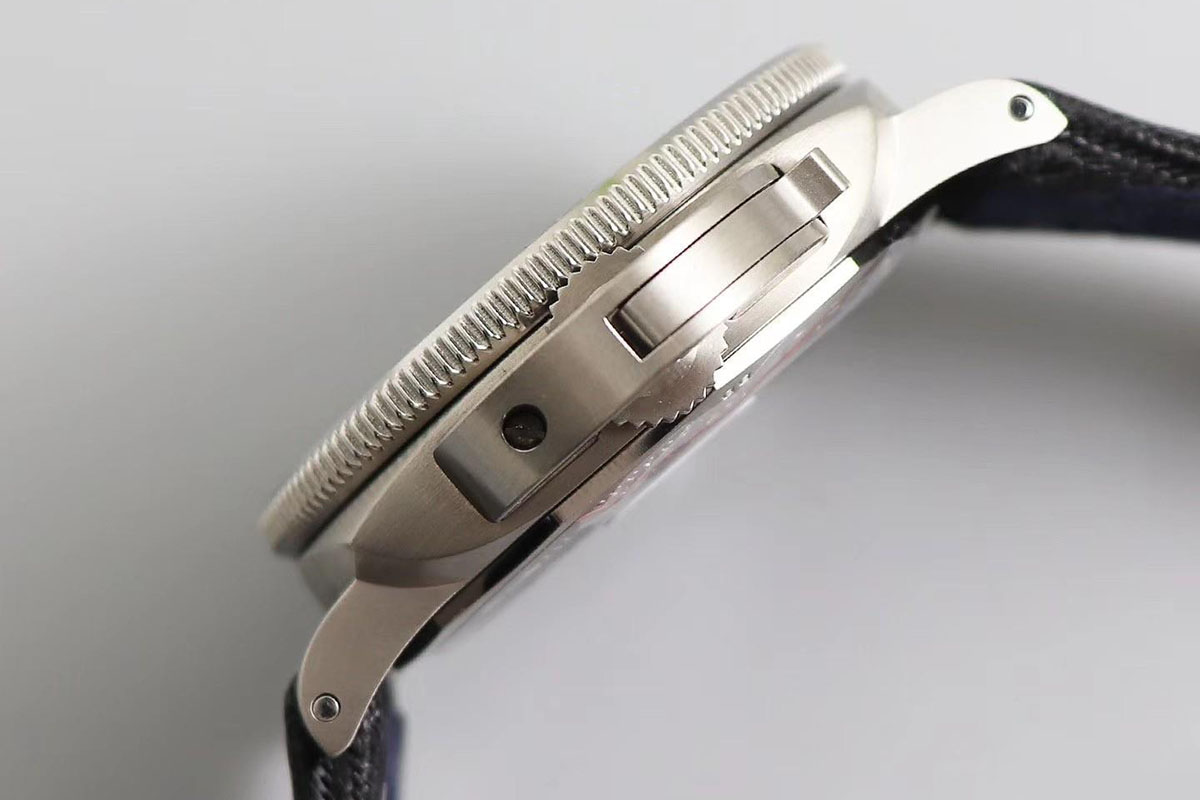 VS廠沛納海PAM984鈦合金復(fù)刻會(huì)不會(huì)一眼假-復(fù)刻表