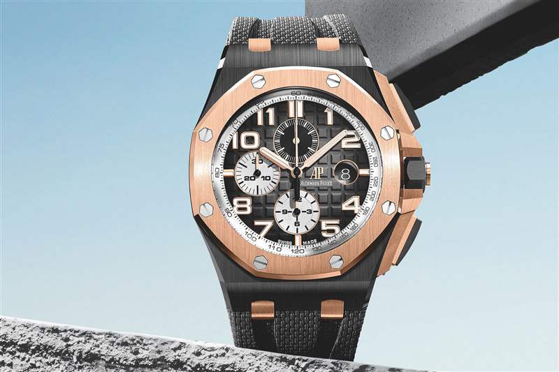 愛彼皇家橡樹離岸型26405NR自動上鏈計時碼表黑色陶瓷-復(fù)刻表