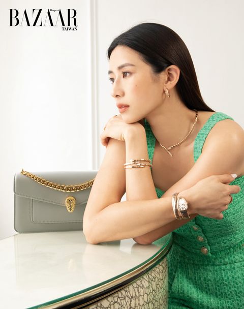 趙岱新化身Serpenti女神展演百變時尚風格 最美主播轉戰演藝圈,趙岱新化身寶格麗Serpenti女神展演百變時尚風格-復刻表