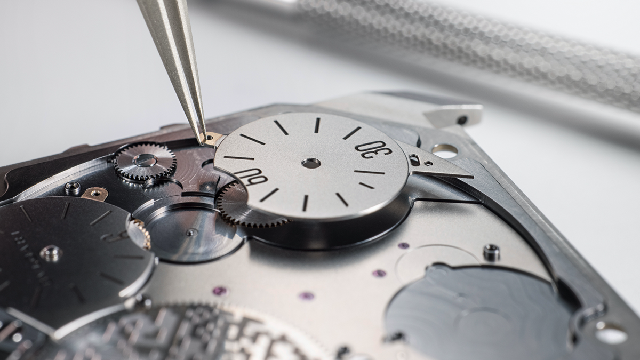 十年有成!寶格麗Octo系列的成績(jī)單世界最薄機(jī)械表Octo Finissimo Ultra誕生-復(fù)刻表