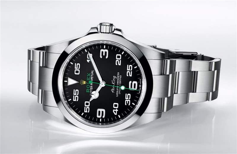 勞力士繼2016年后再度推出新款Air-King,手表于外觀與內在都有深度進化。 (Rolex) Rolex|勞力士新款Air-King換湯不換藥?6大規格價格差異一次看-復刻表