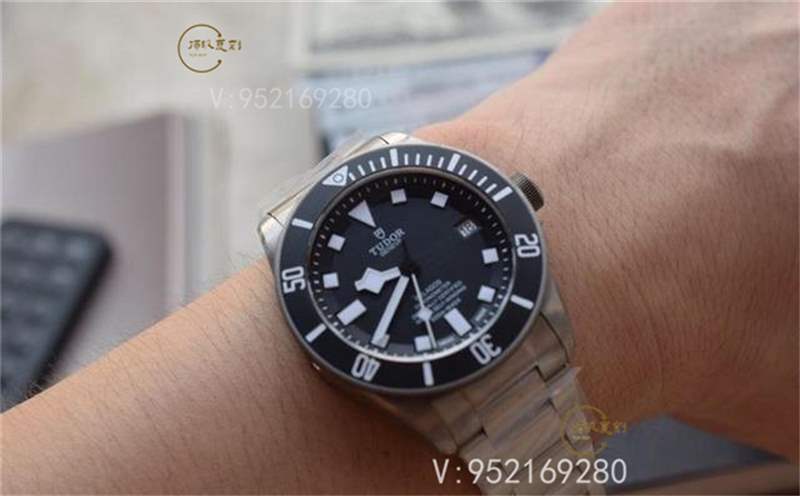 天生敢為-XF廠帝舵領潛型黑色戰斧鈦土豆復刻表做工怎么樣-復刻表