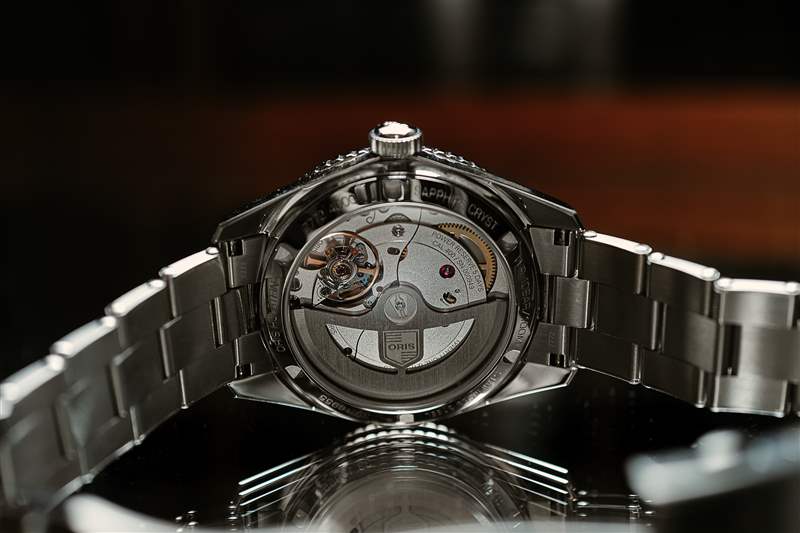 使用新款Oris Divers 65 親身體驗 12 小時表圈和啞光表盤-復(fù)刻表