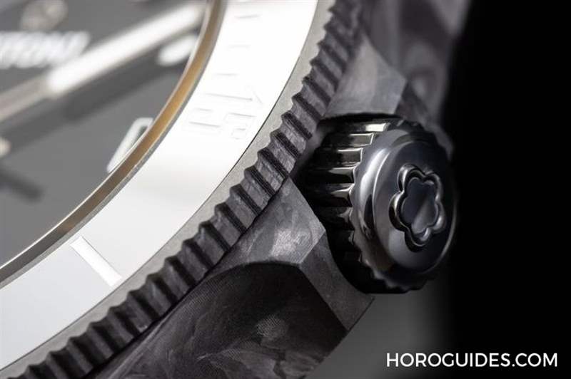 夏末黑魂大魔王來襲TITONI Seascoper CarbonTech 彩虹圈大升級-復(fù)刻表