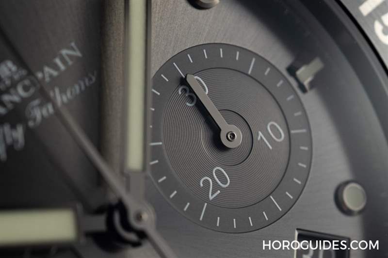 18K紅金藍(lán)面、23級(jí)鈦灰面,Blancpain五十噚深潛器飛返計(jì)時(shí)碼表兩款延伸新作-復(fù)刻表