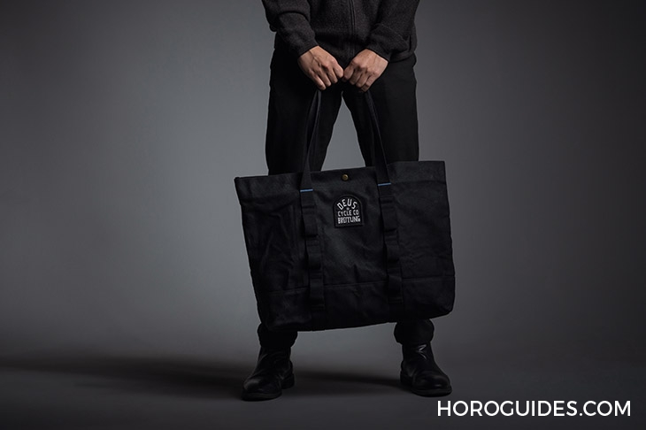 百年靈Top Time Deus強勢回歸，詮釋現(xiàn)代游人文化-復刻表