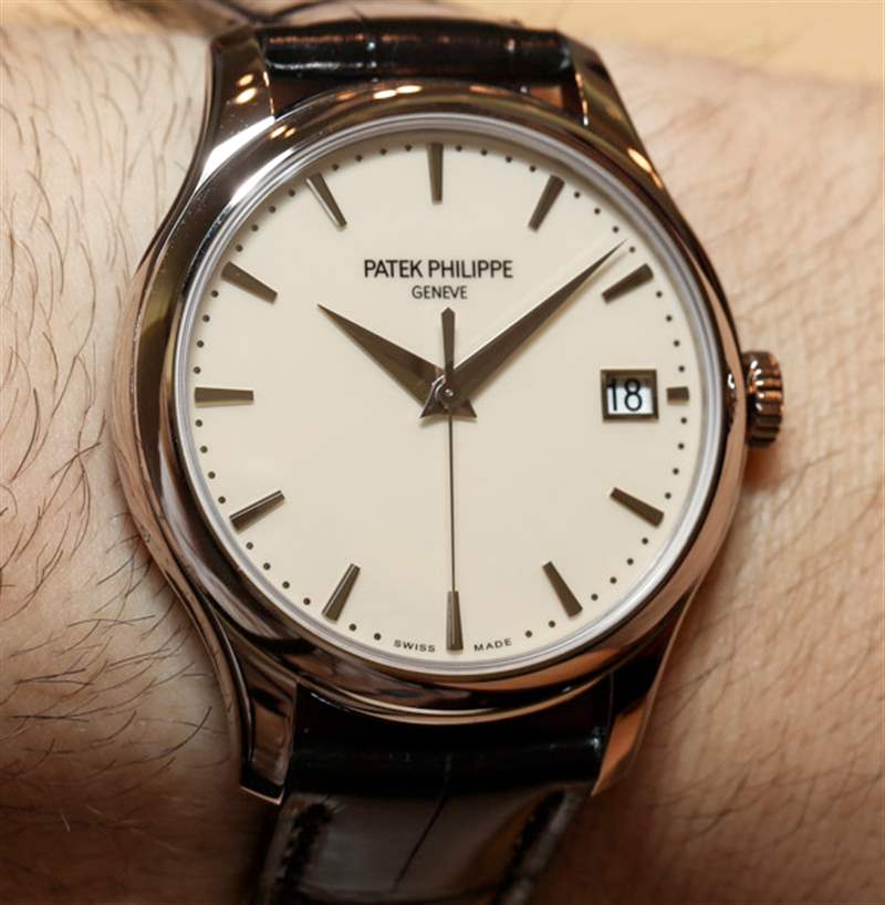 百達(dá)翡麗Calatrava 5227動(dòng)手實(shí)踐:完美的日常著裝手表-復(fù)刻表