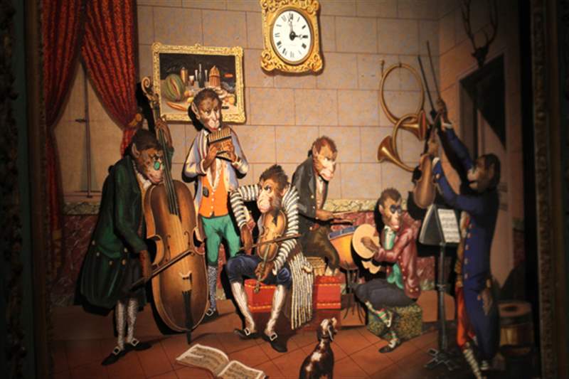 瑞士鐘表博物館中陳舊的自動(dòng)機(jī)和其他發(fā)條裝置作品-復(fù)刻表