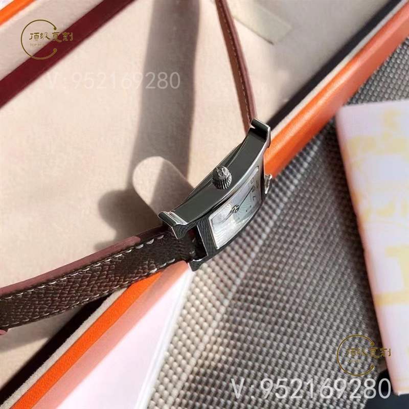 原單表-原單愛(ài)馬仕HEURE H系列做工怎么樣,去專柜一眼假嗎-復(fù)刻表