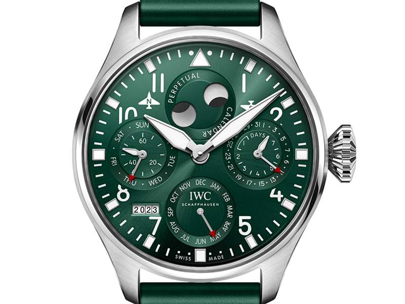 萬國推出Big Pilot Perpetual Calendar Green綠色表盤萬年歷腕表-復(fù)刻表