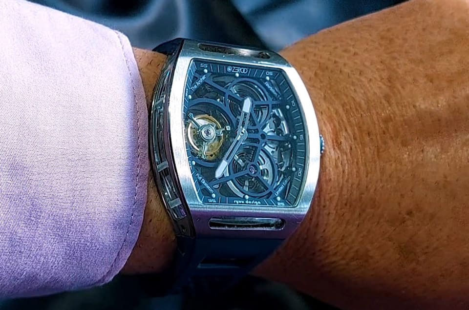 “區(qū)區(qū)一個(gè)小舉動(dòng)” 日本平價(jià)陀飛輪價(jià)格從7萬(wàn)塊暴增至6百萬(wàn)-復(fù)刻表