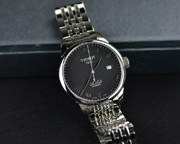 天王表和天梭表哪個好(天王表和天梭表哪個質量好)-復刻表