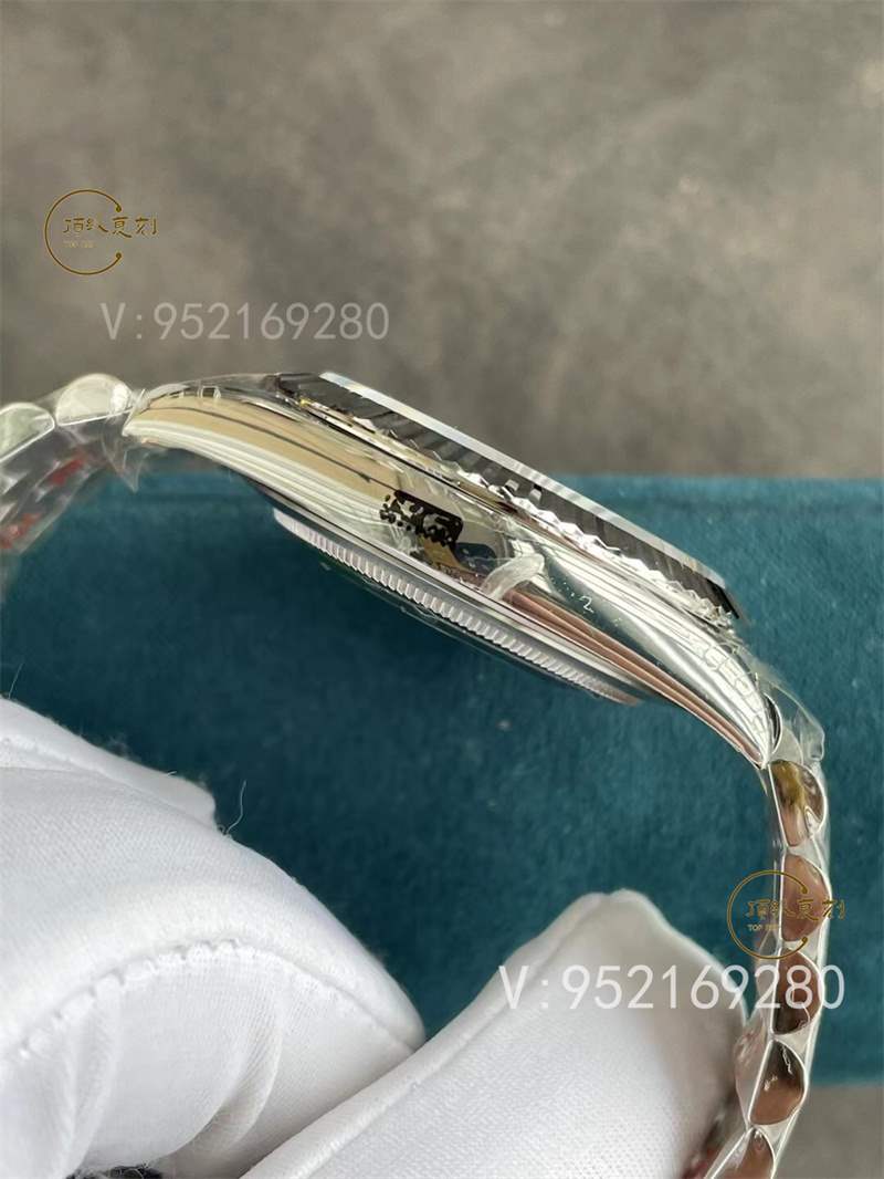 VS廠綠蘿盤日志3235機芯怎么樣,VS廠勞力士綠蘿日志一眼假嗎-復(fù)刻表