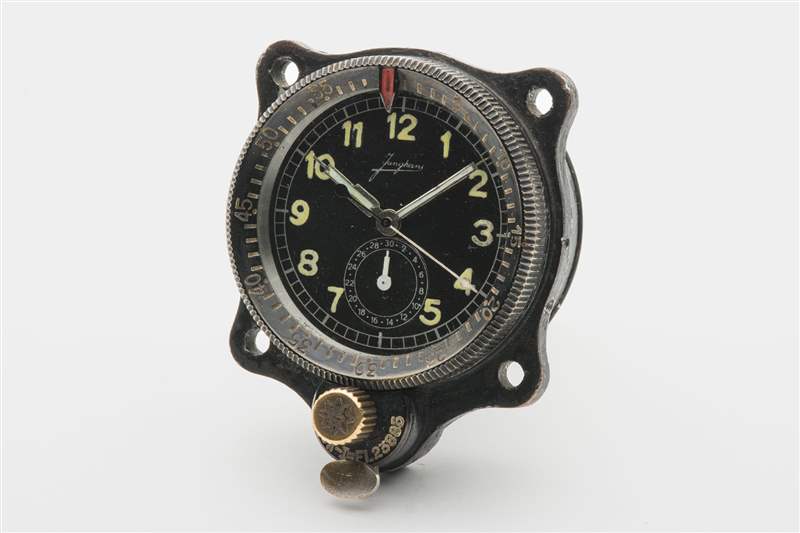 榮漢斯飛艇時鐘