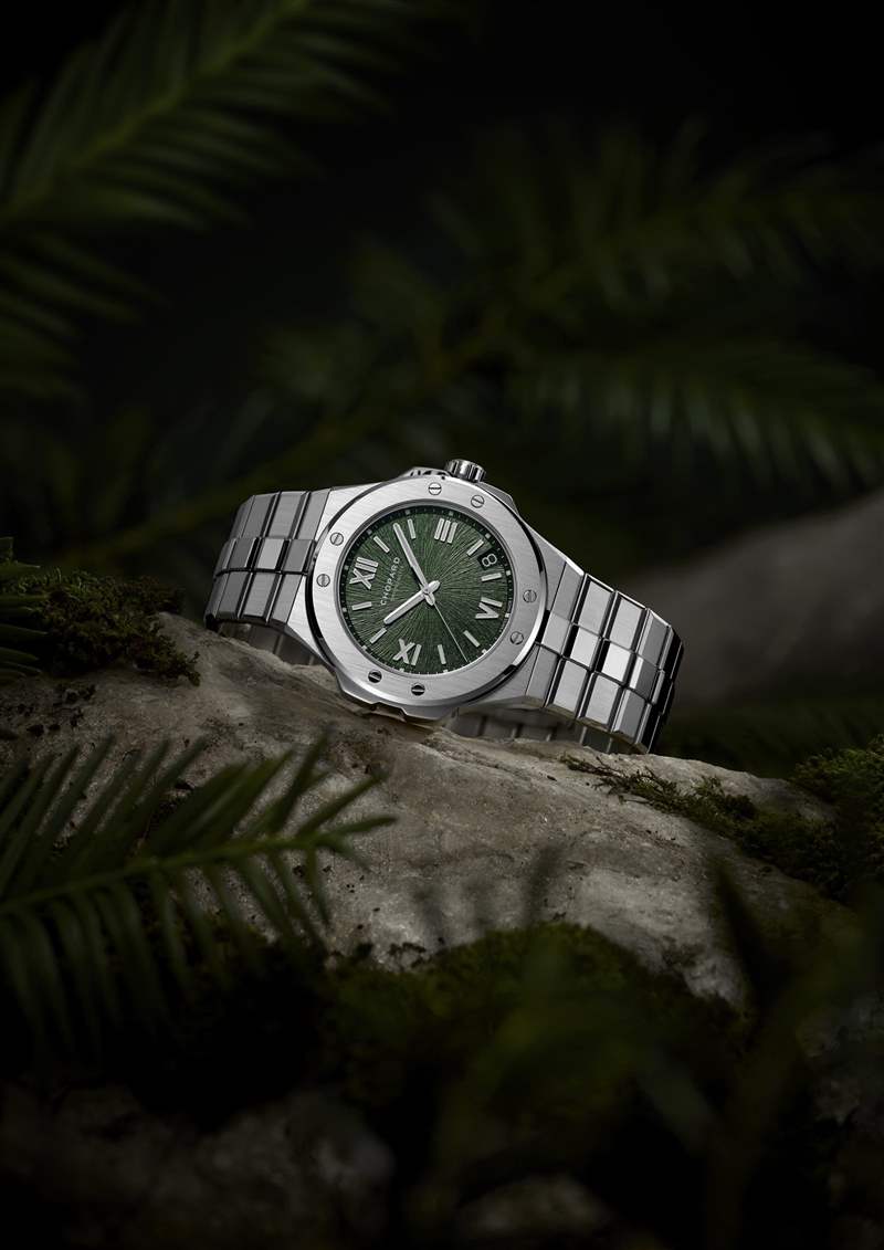 Chopard推出Alpine Eagle系列腕表新作:綠色表盤,33mm女士腕表 Chopard推出Alpine Eagle系列腕表新作:綠色表盤,33mm女士腕表-復刻表