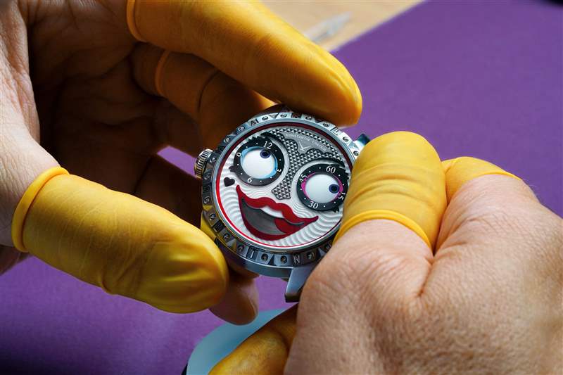 Konstantin Chaykin推出Harley Quinn小丑女主題限量腕表 Konstantin Chaykin推出Harley Quinn小丑女主題限量腕表-復(fù)刻表