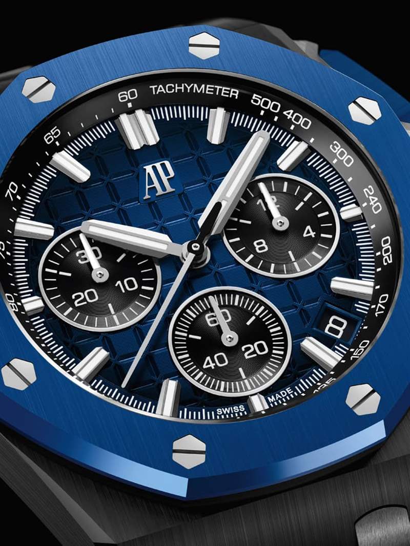 愛彼同步釋出兩款皇家橡樹離岸型自動上鏈計時碼表異材質搭配造型吸睛-復刻表