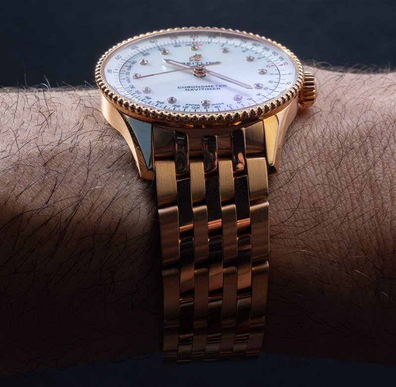 首次上手體驗(yàn):百年靈Navitimer 36和32腕表專為女性打造-復(fù)刻表