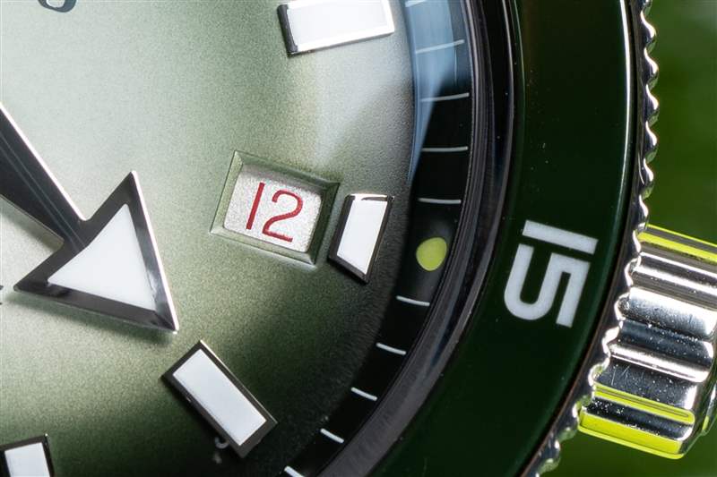 腕表點評:雷達表Captain Cook x Cameron Norrie限量版腕表亮相花旗公開賽-復刻表