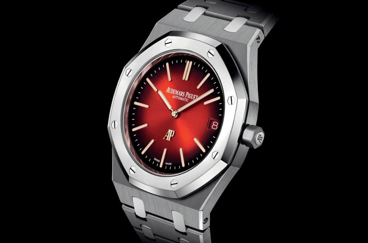 皇家橡樹(shù)Jumbo超薄表漸層紅面很吸睛連表殼材質(zhì)都有新組合-復(fù)刻表