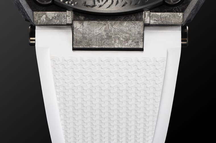 G-SHOCK旗艦系列MR-G新作「沖擊丸」再度以武士頭盔為靈感展現勇猛氣勢-復刻表