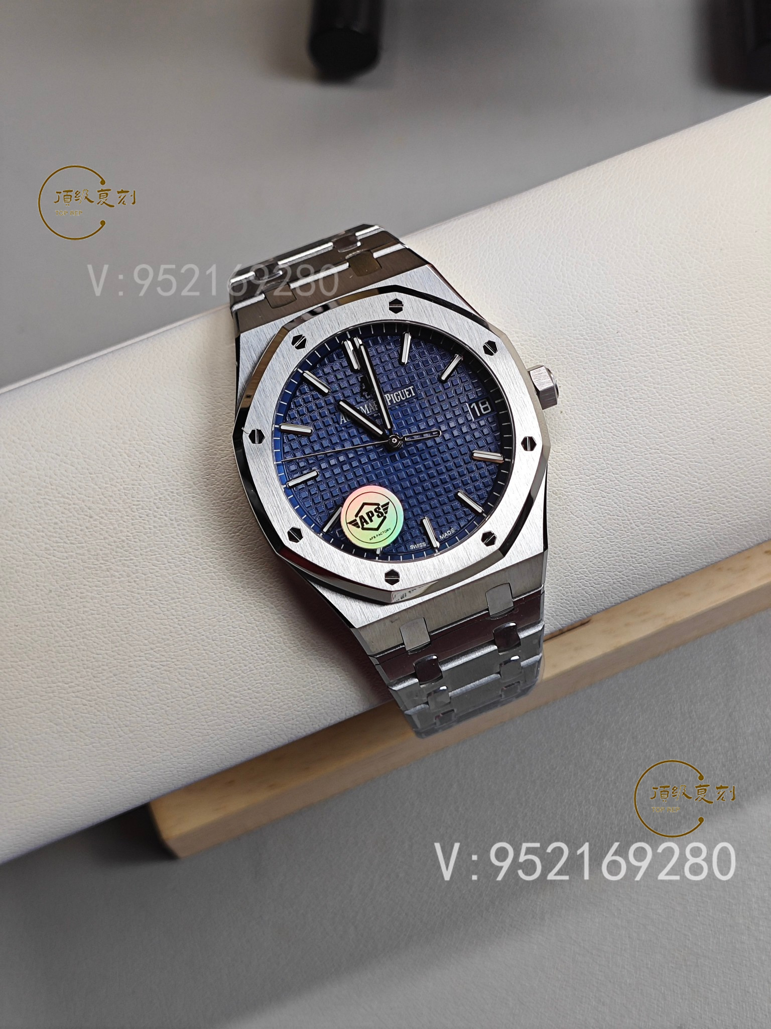 深入解析APS愛彼復刻表15500藍面版:4302一體機芯與原裝同步功能-復刻表