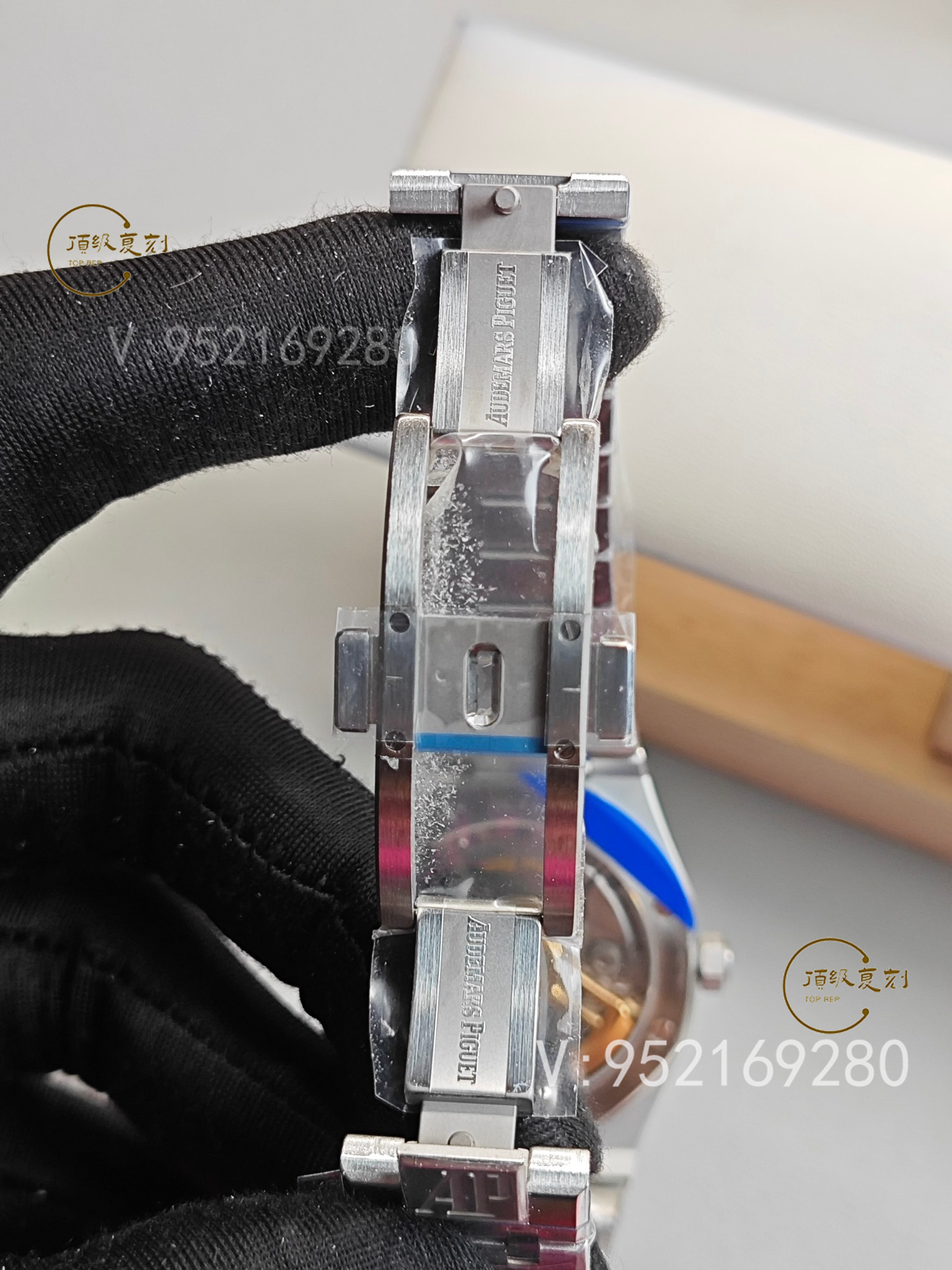 深入解析APS愛彼復刻表15500藍面版:4302一體機芯與原裝同步功能-復刻表